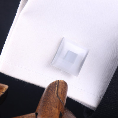 Мъжки ръкавели с цветни камъни