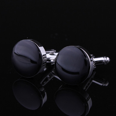 Разнообразни модели  копчета за ръкавели