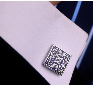 Разнообразен модел копчета за мъжки ръкавели