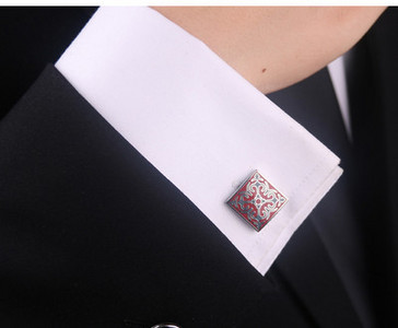 Разнообразен модел копчета за мъжки ръкавели