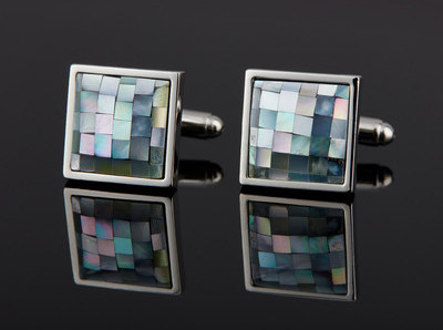 Разнообразен модел копчета за мъжки ръкавели