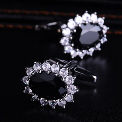 Модерни мъжки ръкавели с цветни камъни