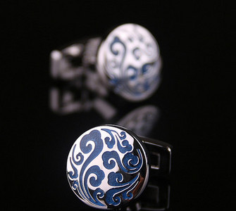 Мъжки ръкавели с камъни -няколко модела