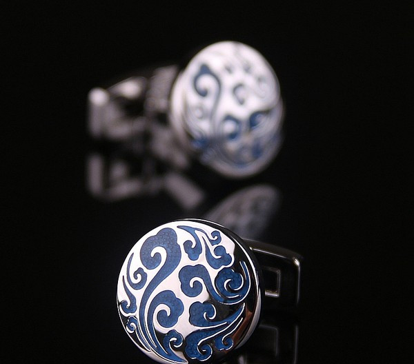 Мъжки ръкавели с камъни -няколко модела