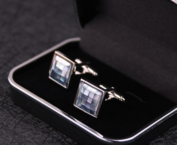 Модерни метални ръкавели за мъже подходящи за риза