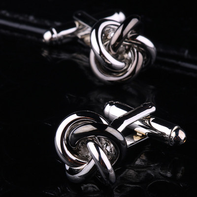 Нов модел мъжки ръкавели в сребрист и златист цвят