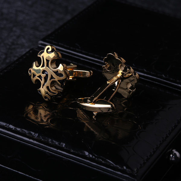 Нов модел мъжки ръкавели в сребрист и златист цвят