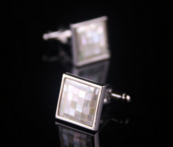 Разнообразен модел мъжки ръкавели