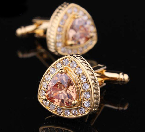 Разнообразен модел мъжки ръкавели