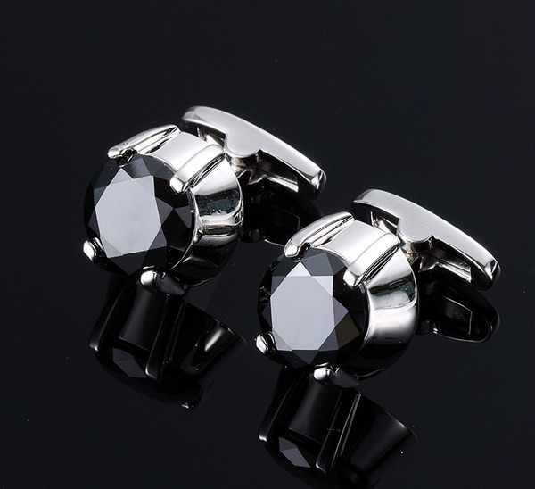 Разнообразни мъжки копчета за ръкавели