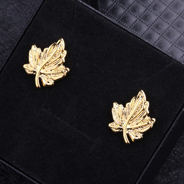 Мъжки ръкавели с флоралени мотиви