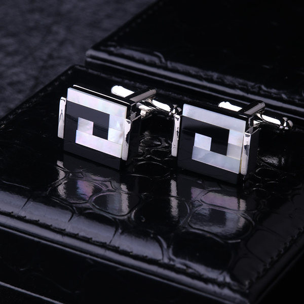 Мъжки  ръкавели с квадратна форма