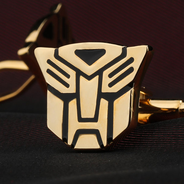 Гравирани копчета за ръкавели в златист цвят