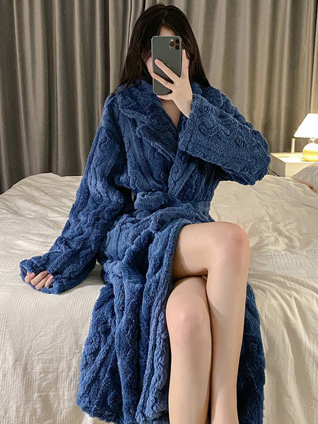 Дамски плюшен халат в няколко цвята 