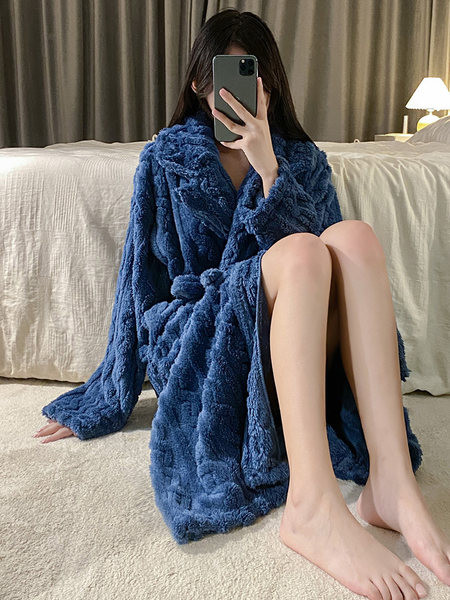 Дамски плюшен халат в няколко цвята 