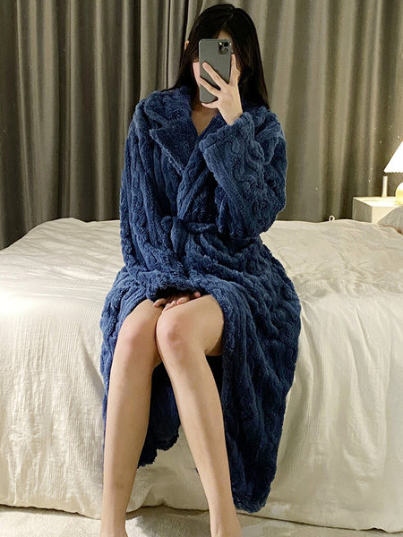 Дамски плюшен халат в няколко цвята 