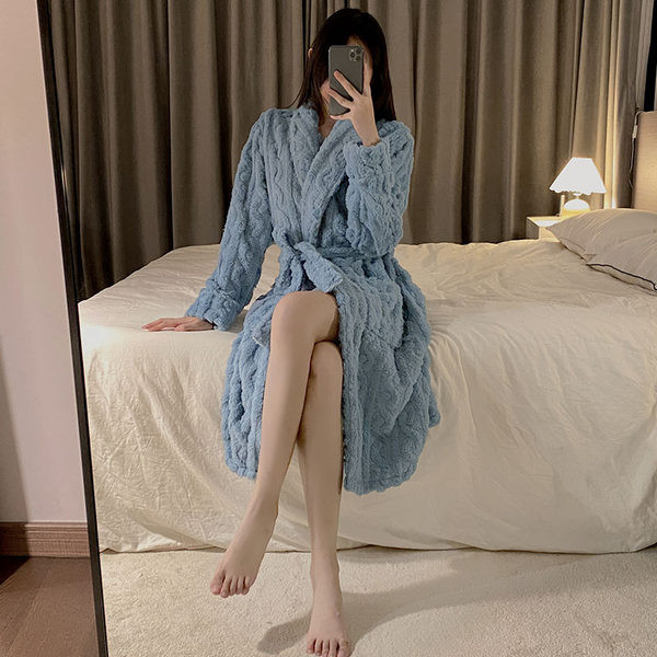 Дамски плюшен - халат в три цвята 