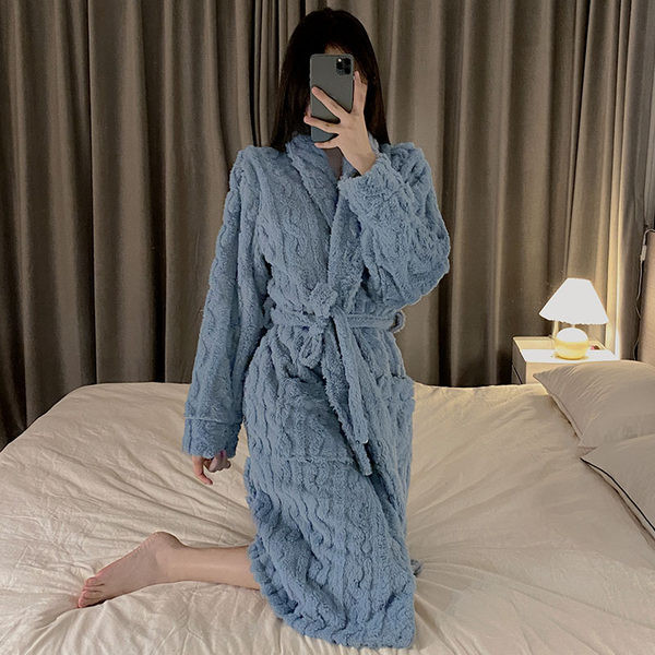 Дамски плюшен - халат в три цвята 