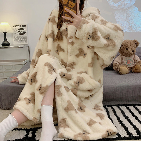 Дамски халат с щампа и копчета 