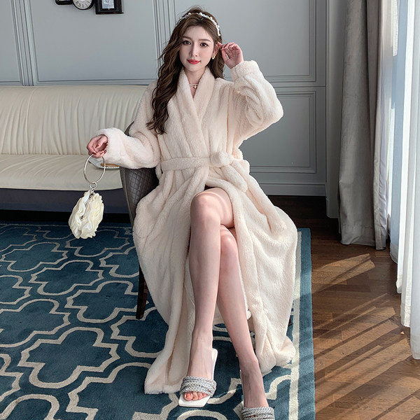 Поларен дамски халат с джоб и колан