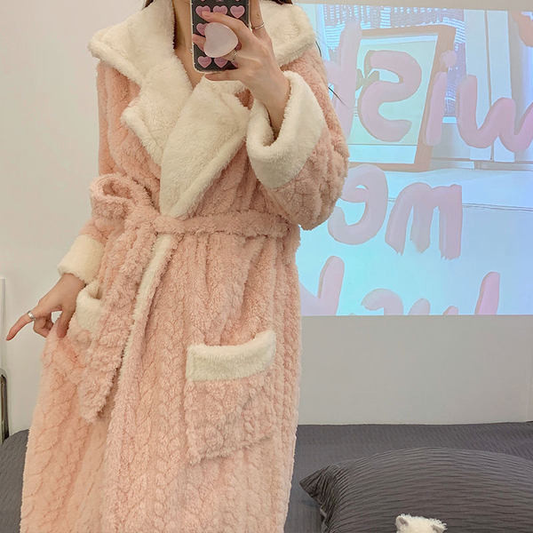 Поларен дамски халат с джоб