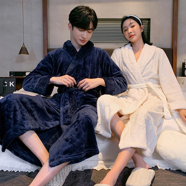 Alkalmi plüss köntös övvel és zsebbel