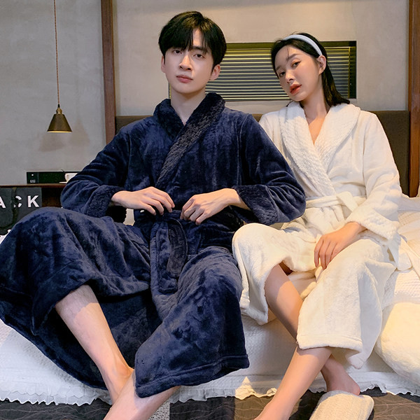 Alkalmi plüss köntös övvel és zsebbel