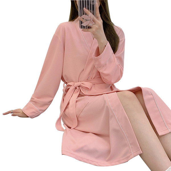 Дамски ежедневен халат с джоб и колан