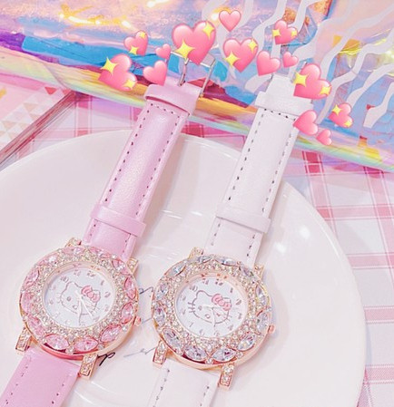 Детски часовник с декоративни камъни