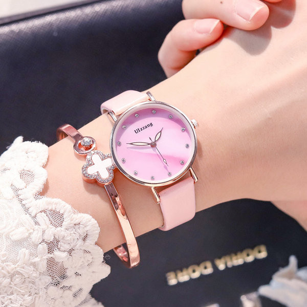 Детски кожен часовник в четири цвята 