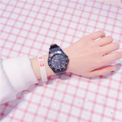 Ежедневен детски часовник с каишка от еко кожа