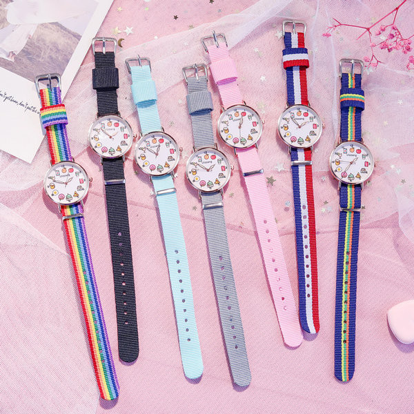 Водоустойчив детски часовник