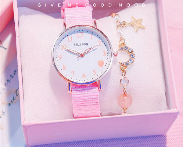 Ежедневен детски часовник в различни цветове 