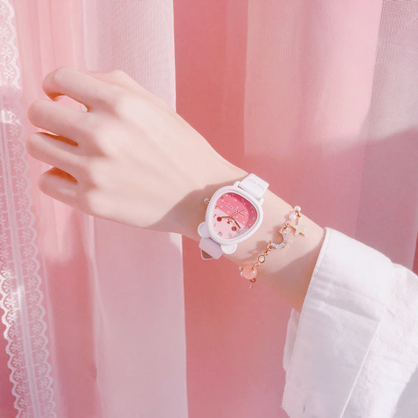 Детски часовник в няколко цвята 