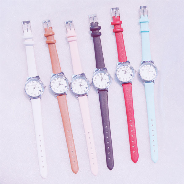 Ādas bērnu pulkstenis meitenēm