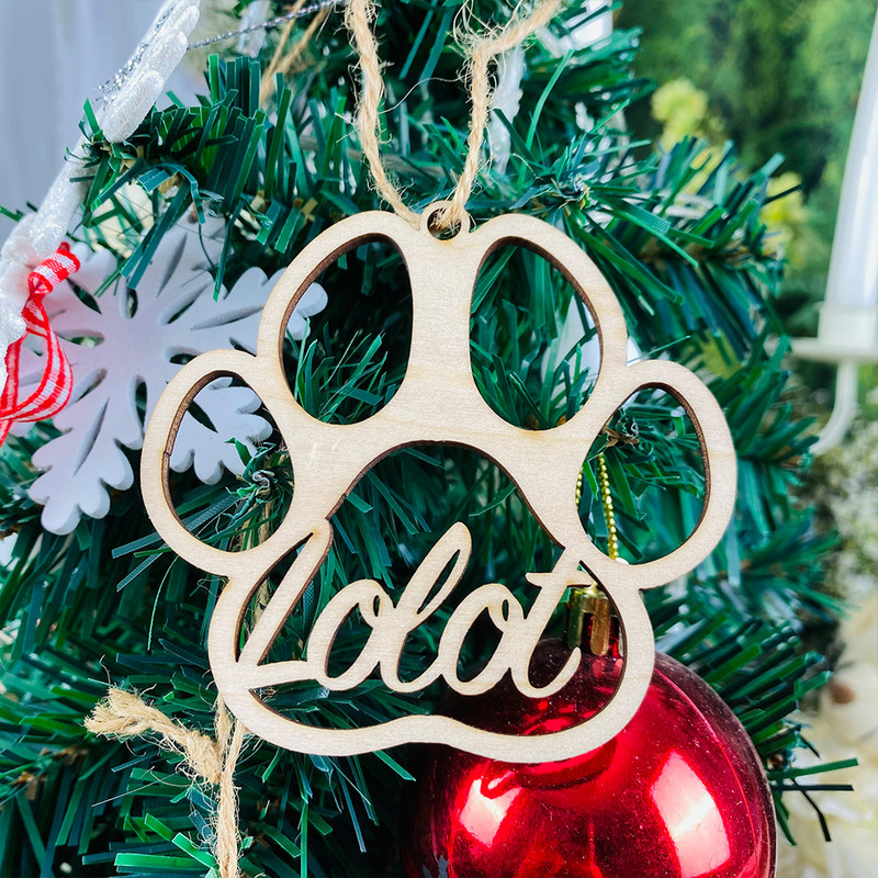 Персонализирани коледни орнаменти Снежинка Топка Дървени персонализирани коледни орнаменти Лазерно изрязани Етикети за подарък за коледно дърво