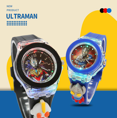 Детски светещ часовник с анимация и силиконова каишка