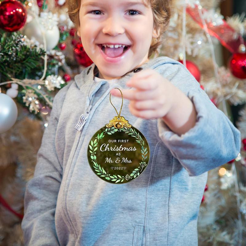 Meie esimene jõuluabielus kaunistus 2022 Esimese jõulupaari jõuluehted Akrüülist rippuv kaunistus paaridele