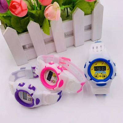 Детски електронен - часовник в няколко цвята 