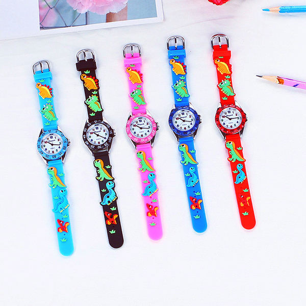 Детски часовник - с цветна апликация 