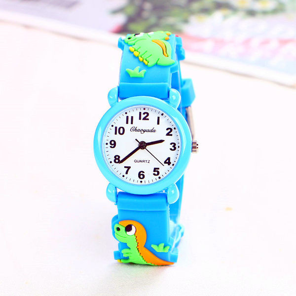 Водоустойчив детски часовник с апликация 