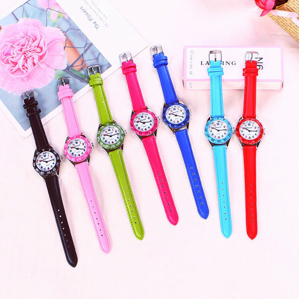 Детски ежедневен кожен часовник