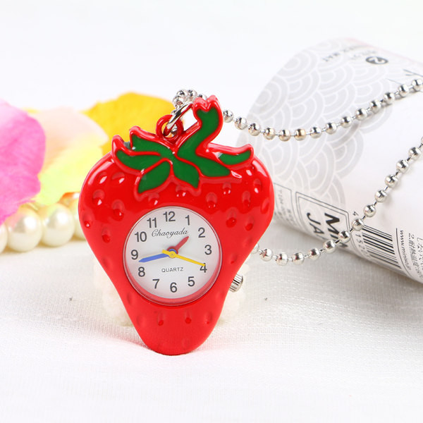 Детски джобен часовник тип ягода