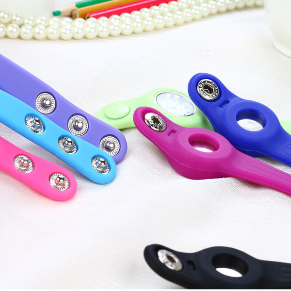 Ежедневен детски  часовник със силиконова каишка