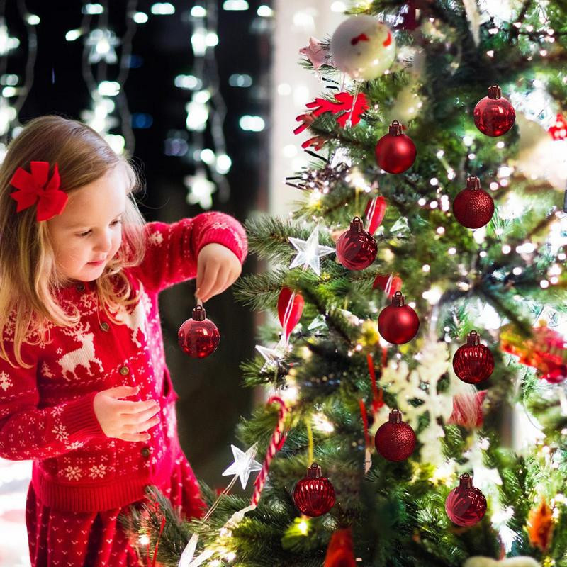 Коледни дрънкулки 50 бр. Коледни орнаменти Разчистване на деликатни коледни дрънкулки Коледни орнаменти Комплект топки за