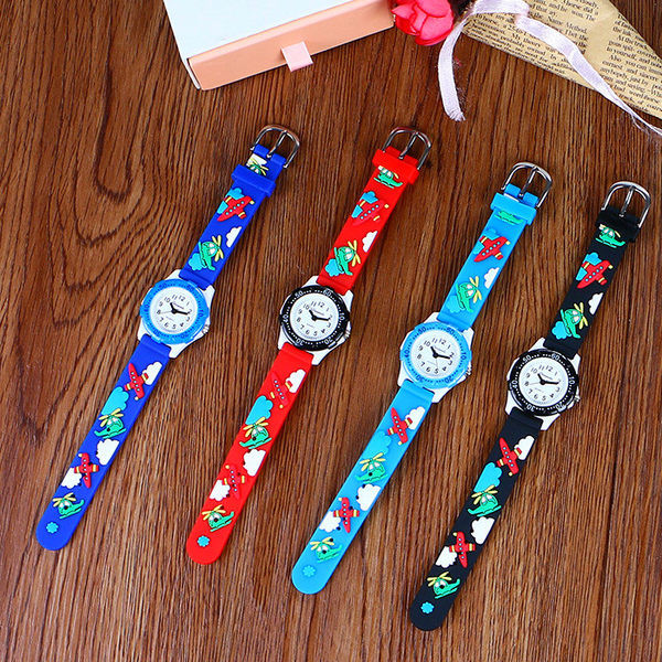 Детски електронен часовник в четири цвята 