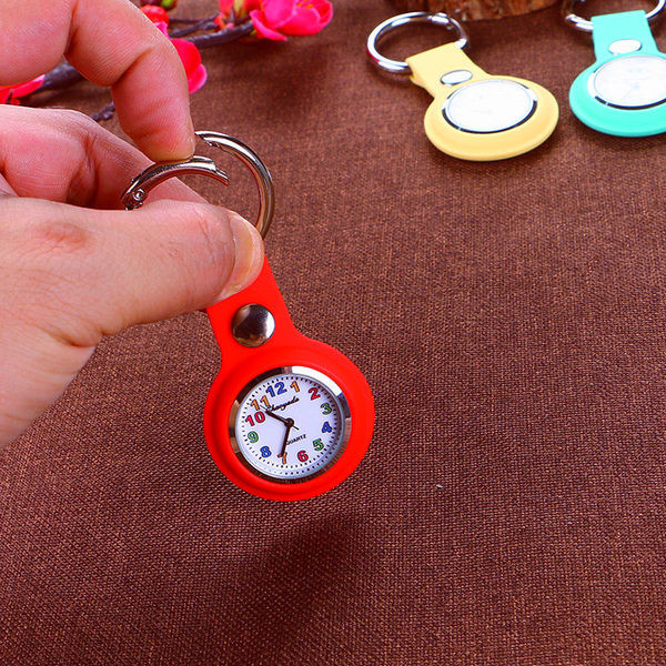 Детски ключодържател - часовник в няколко цвята 