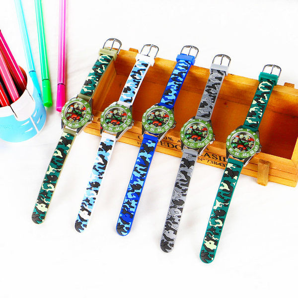 Детски електронен камуфлажен часовник 