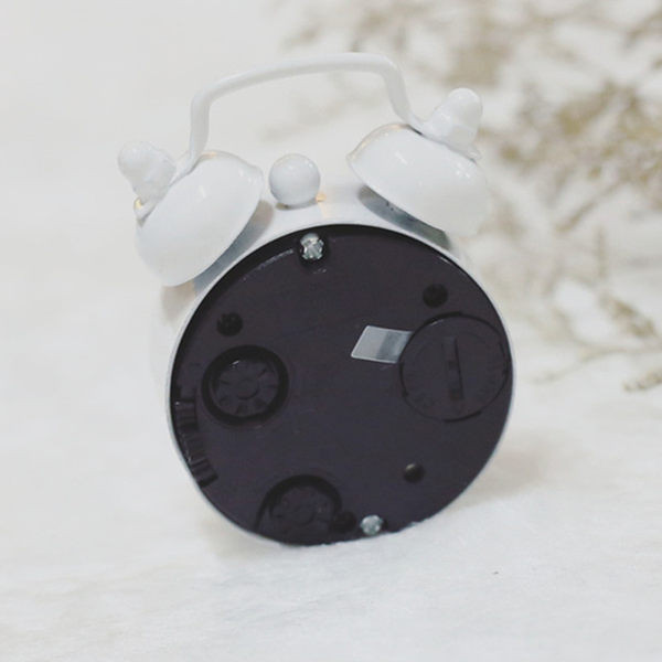 Детски будилник в различни цветове