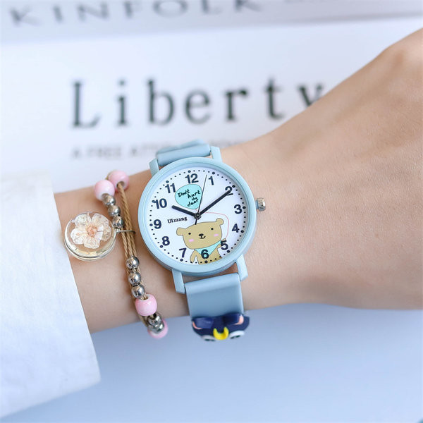 Aksessuaariga lastekell poistele ja tüdrukutele